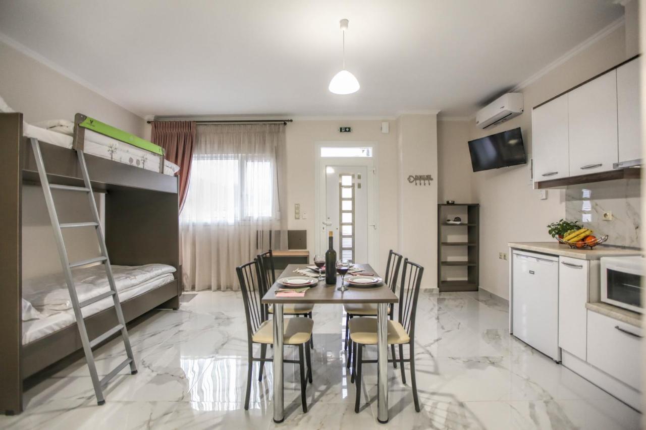 קאלאבאקה Del Sol #2 Meteora Luxurious Family Suites מראה חיצוני תמונה