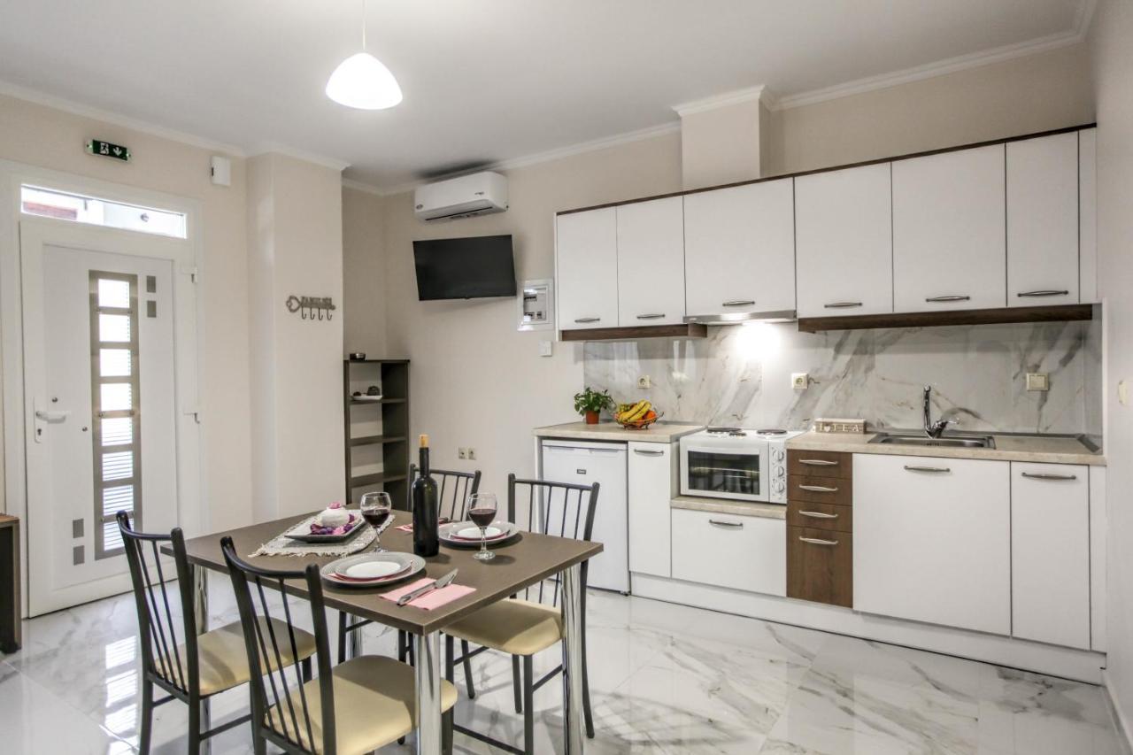 קאלאבאקה Del Sol #2 Meteora Luxurious Family Suites מראה חיצוני תמונה