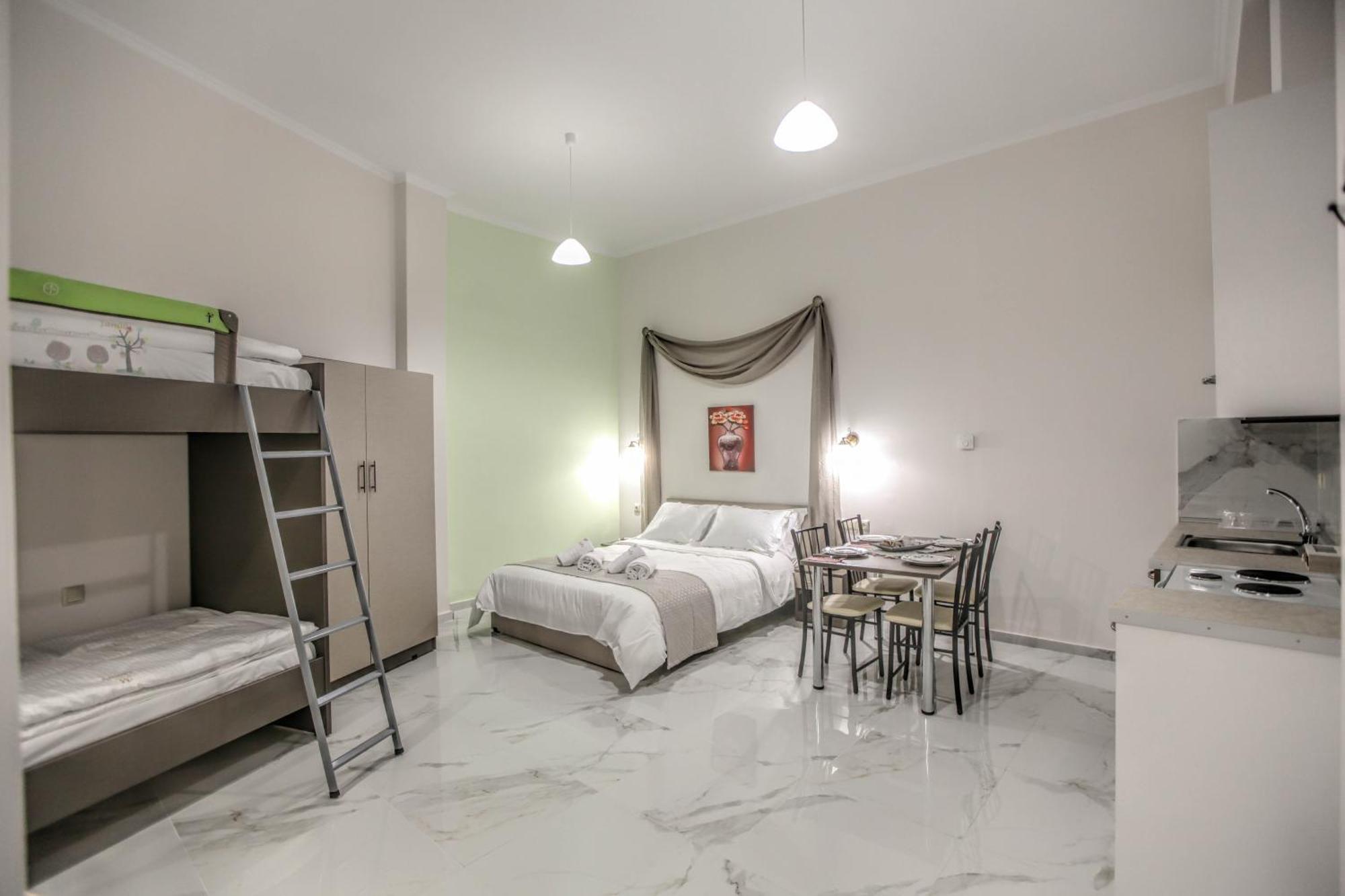 קאלאבאקה Del Sol #2 Meteora Luxurious Family Suites מראה חיצוני תמונה